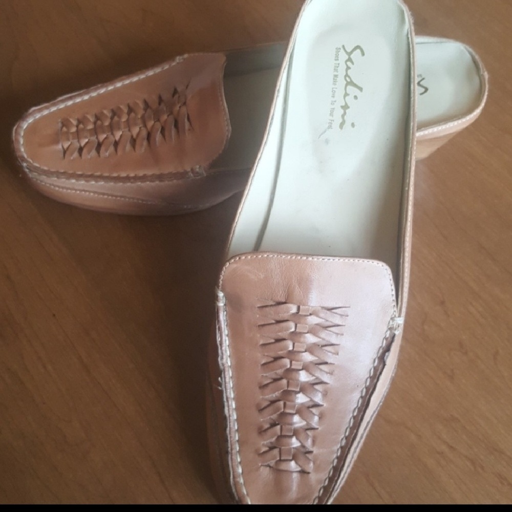 Sadisin Slip On Shoe.
